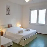 Laguna Gaddi - Trilocale Vista Laguna E Posto Auto Apartament *