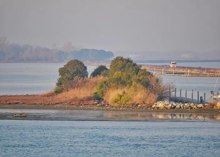 Laguna Gaddi - Trilocale Vista Laguna E Posto Auto Apartment *