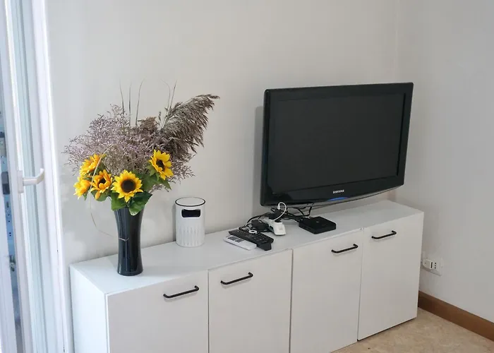 Laguna Gaddi - Trilocale Vista Laguna E Posto Auto Apartment *