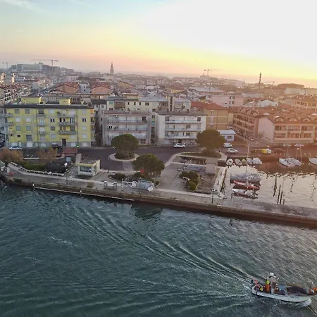 Apartman Laguna Gaddi - Trilocale Vista Laguna E Posto Auto *